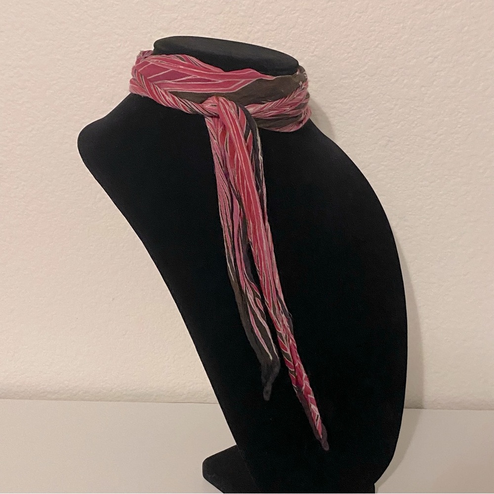 ‼️Slight Damage‼️Gucci Vintage Safari Palm Leaf Patterned Silk Neckerchief Scarf - Picture 3 of 13